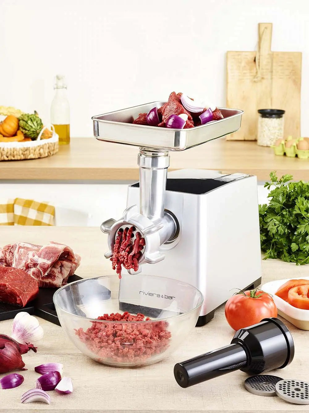 Roestvrijstalen elektrische vleesmolen.